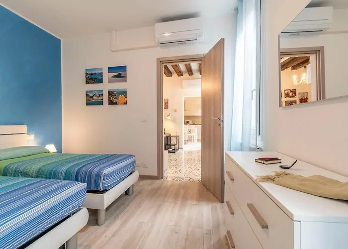 Ponte Squero Flat M0270423226 Appartement